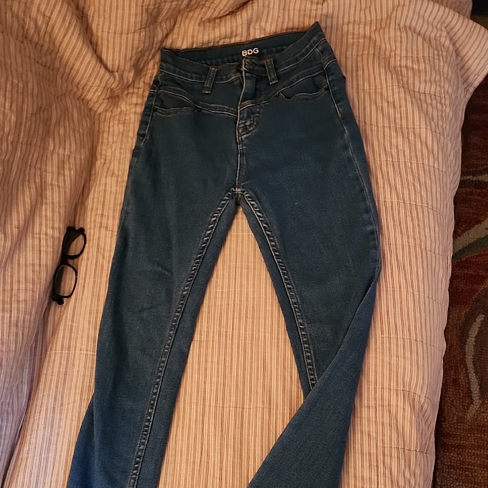 BDG High Rise Ankle Jean Sz 24w.  29 Long.  See Last Pic For Very Slight Mark. H